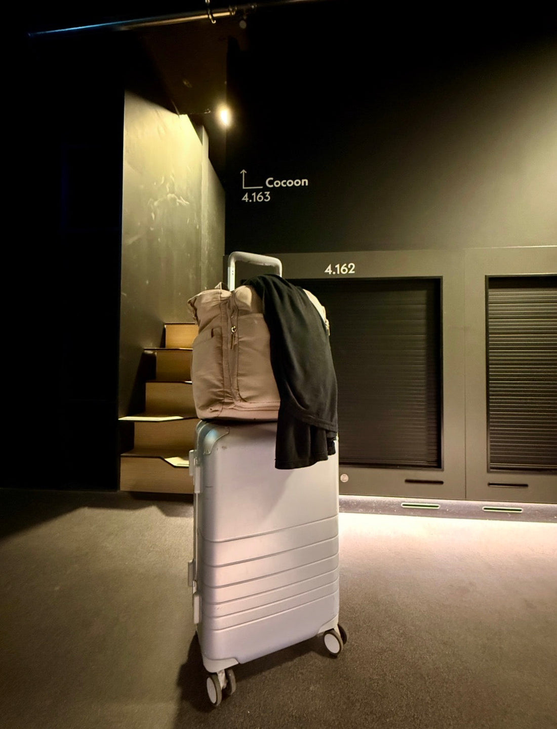 Carry-On Only Adventures: How One Suitcase Conquered a Month in Europe (and Saved Me a Fortune)