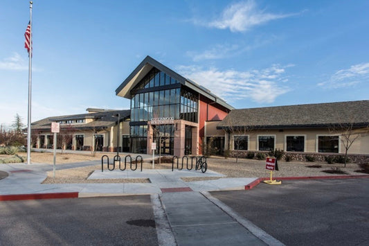 Cottonwood Recreation Center pool and facilities — a great spot for travelers staying active in Arizona